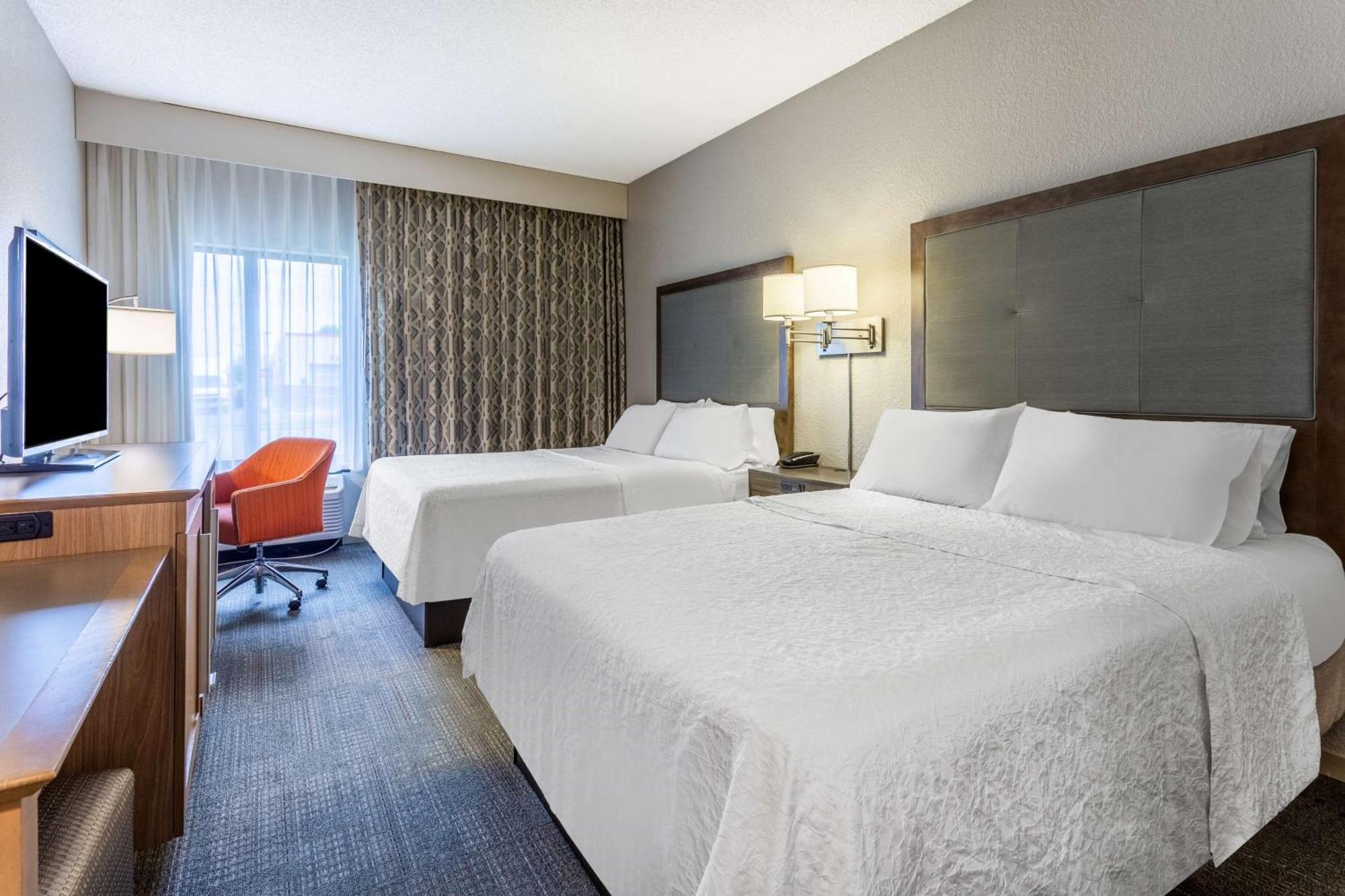 Hampton Inn Eau Claire Εξωτερικό φωτογραφία